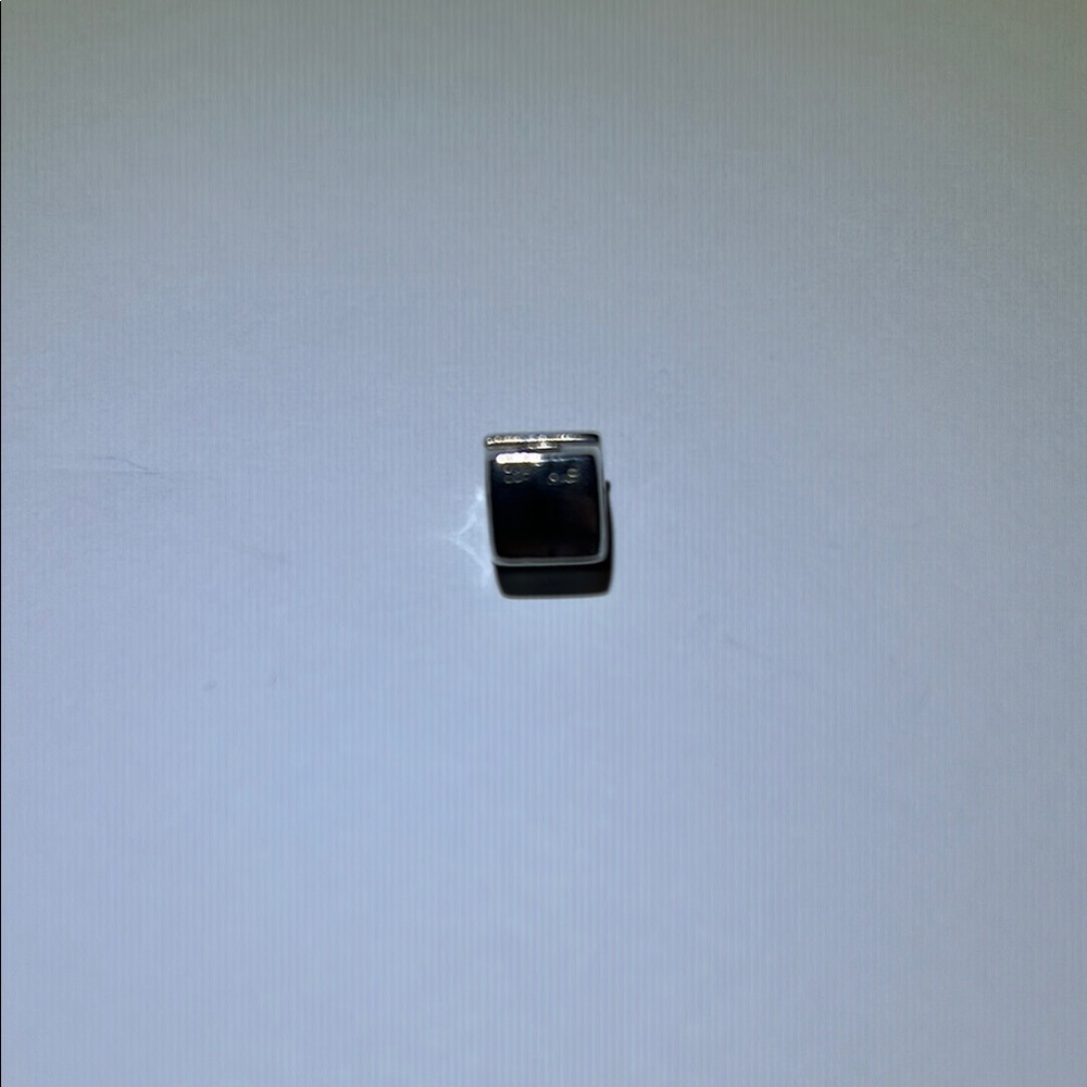 Authentic Pandora House Charm - Picture 4 of 4